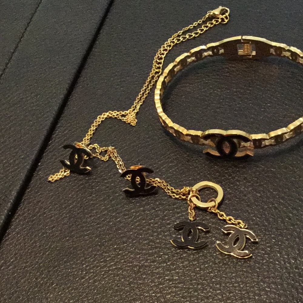 Jewelry set